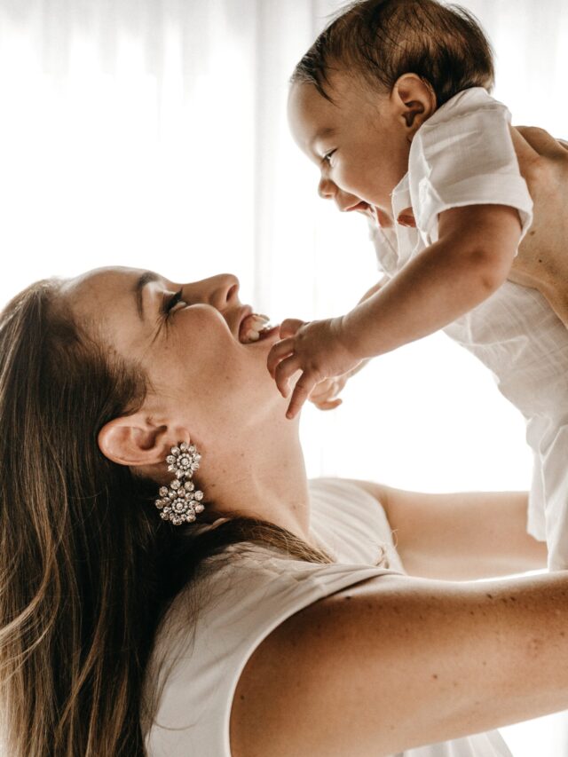 cropped-Mothers-Day-2022-Wishes-in-Hindi-scaled-1.jpg